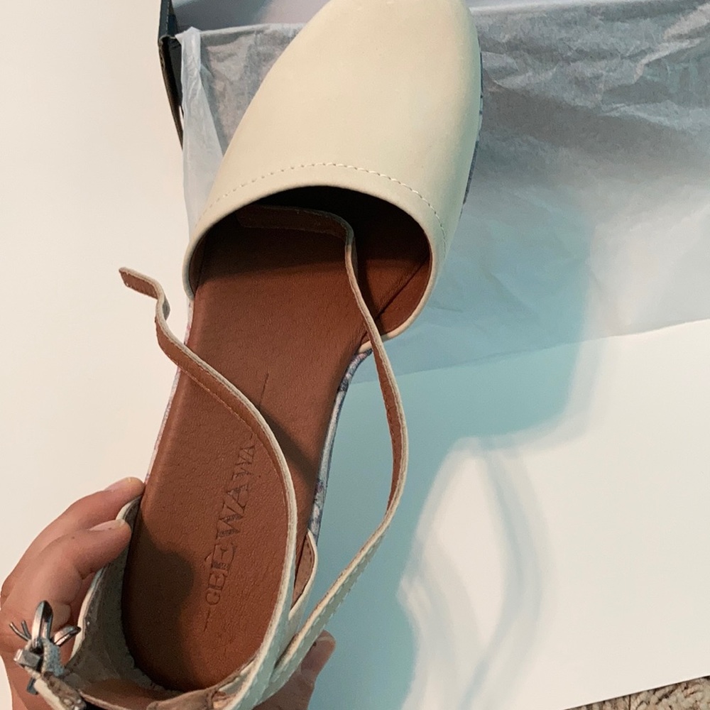 CUTE PLATFORM SANDALS - Picture 5 of 5
